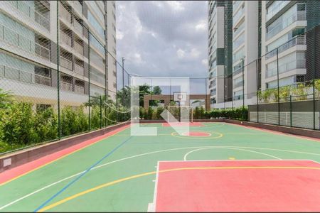 Apartamento à venda com 247m², 4 quartos e 4 vagasÁrea comum - Quadra poliesportiva