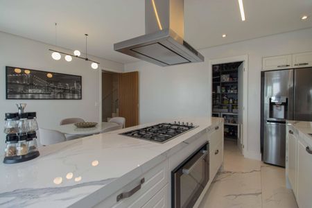 Apartamento à venda com 247m², 4 quartos e 4 vagasCozinha