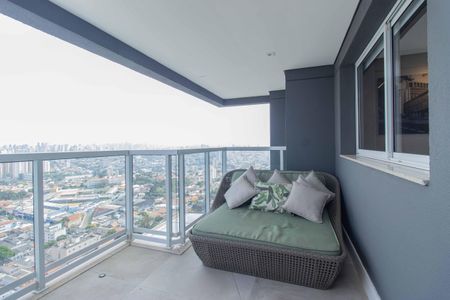 Apartamento à venda com 247m², 4 quartos e 4 vagasVaranda da suíte 1