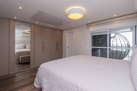 Apartamento à venda com 247m², 4 quartos e 4 vagasSuíte 1