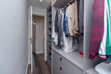 Apartamento à venda com 247m², 4 quartos e 4 vagasCloset
