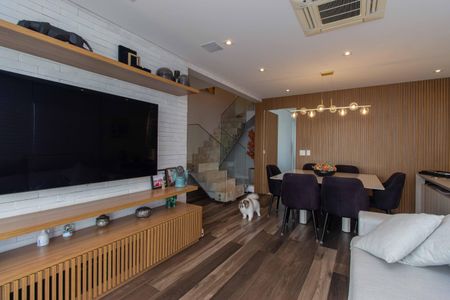 Apartamento à venda com 247m², 4 quartos e 4 vagasSala