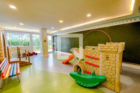 Apartamento à venda com 247m², 4 quartos e 4 vagasÁrea comum - Brinquedoteca