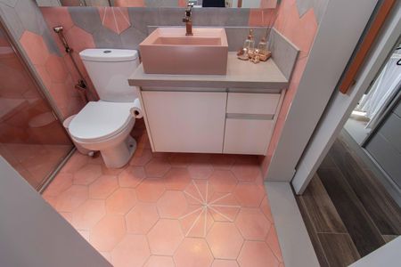 Apartamento à venda com 247m², 4 quartos e 4 vagasBanheiro da Suíte 3