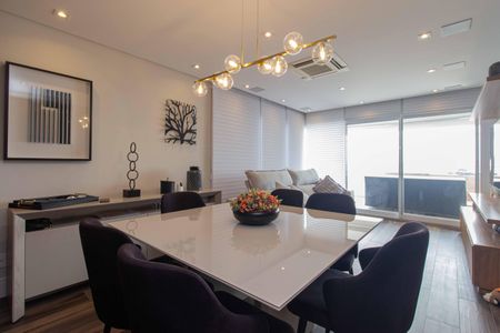 Apartamento à venda com 247m², 4 quartos e 4 vagasSala