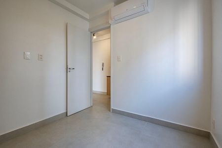 Studio à venda com 31m², 1 quarto e sem vaga Studio à venda com 31m², 1 quarto e sem vagaQuarto