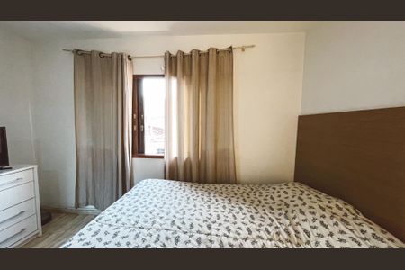 Casa à venda com 125m², 5 quartos e 2 vagasQuarto 3