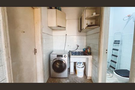 Casa à venda com 125m², 5 quartos e 2 vagasÁrea de Serviço