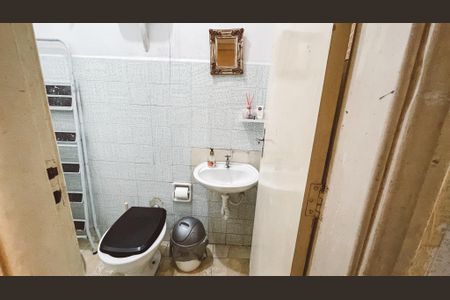 Casa à venda com 125m², 5 quartos e 2 vagasBanheiro de serviço