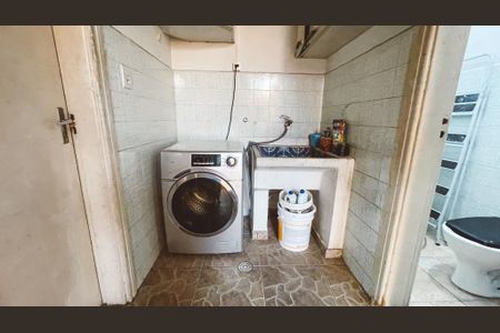 Casa à venda com 125m², 5 quartos e 2 vagasÁrea de Serviço