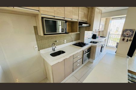 Apartamento à venda com 60m², 1 quarto e 2 vagas Apartamento à venda com 60m², 1 quarto e 2 vagasCozinha