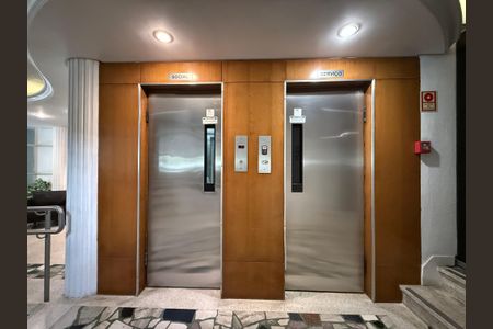 Apartamento à venda com 103m², 2 quartos e sem vagaÁrea Privativa