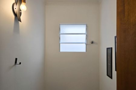 Casa à venda com 165m², 3 quartos e 2 vagasLavabo