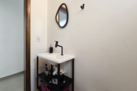 Casa à venda com 165m², 3 quartos e 2 vagasLavabo