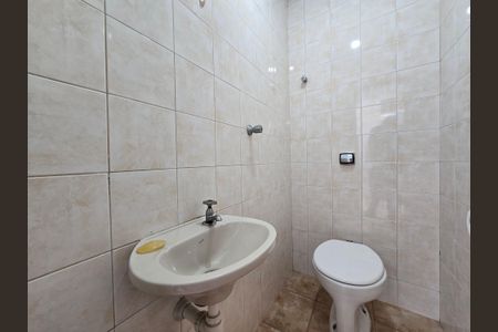 Casa à venda com 165m², 3 quartos e 2 vagasBanheiro de serviço