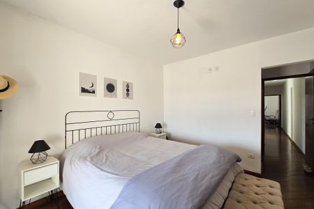 Casa à venda com 165m², 3 quartos e 2 vagasSuíte