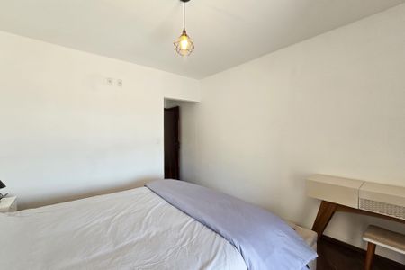 Casa à venda com 165m², 3 quartos e 2 vagasSuíte