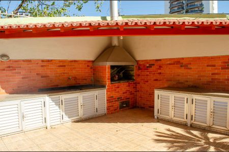 Apartamento para alugar com 126m², 4 quartos e 1 vaga Apartamento para alugar com 126m², 4 quartos e 1 vagaÁrea comum