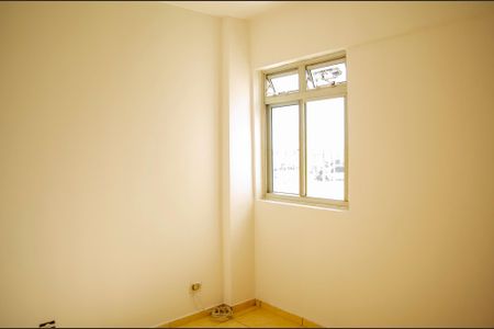 Apartamento para alugar com 126m², 4 quartos e 1 vaga Apartamento para alugar com 126m², 4 quartos e 1 vagaQuarto 2