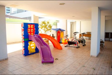 Apartamento para alugar com 126m², 4 quartos e 1 vaga Apartamento para alugar com 126m², 4 quartos e 1 vagaÁrea comum