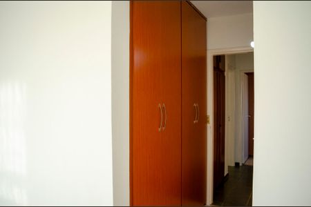 Apartamento para alugar com 126m², 4 quartos e 1 vaga Apartamento para alugar com 126m², 4 quartos e 1 vagaCorredor