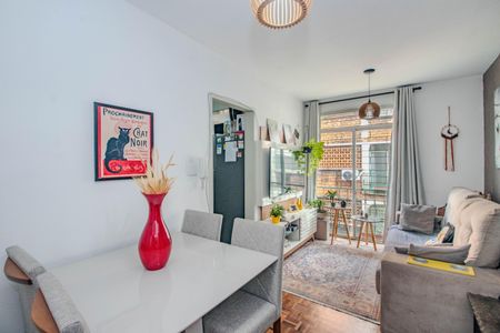 Sala de apartamento à venda com 2 quartos, 52m² em Jardim do Salso, Porto Alegre