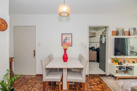 Sala de apartamento à venda com 2 quartos, 52m² em Jardim do Salso, Porto Alegre