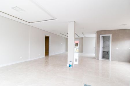 Casa para alugar com 400m², 4 quartos e 8 vagasÁra comum - São de Festas