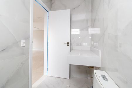 Casa para alugar com 400m², 4 quartos e 8 vagasÁra comum - São de Festas