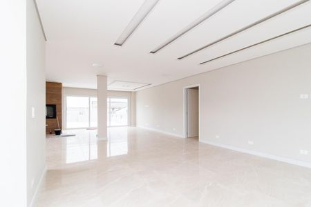 Casa para alugar com 400m², 4 quartos e 8 vagasÁra comum - São de Festas