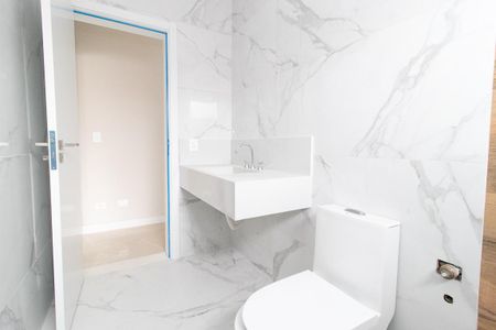 Casa para alugar com 400m², 4 quartos e 8 vagasBanheiro Social