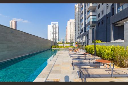 Apartamento à venda com 115m², 3 quartos e 2 vagas Apartamento à venda com 115m², 3 quartos e 2 vagasPiscina