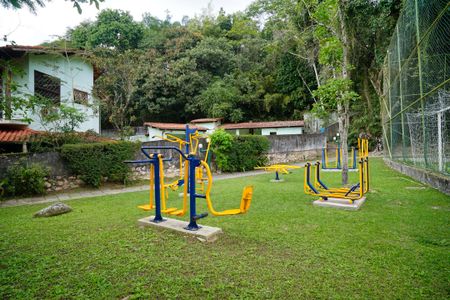 Casa de condomínio à venda com 860m², 4 quartos e 3 vagas Casa de condomínio à venda com 860m², 4 quartos e 3 vagasÁrea comum