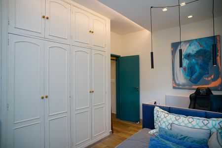 Casa de condomínio à venda com 860m², 4 quartos e 3 vagas Casa de condomínio à venda com 860m², 4 quartos e 3 vagasQuarto 1