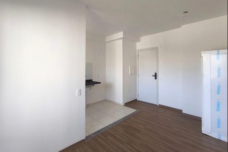 Sala de apartamento à venda com 3 quartos, 54m² em Vila Rio Branco, Jundiaí