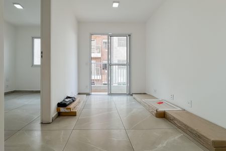 Apartamento para alugar com 37m², 2 quartos e 1 vagaSala