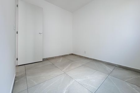 Apartamento para alugar com 37m², 2 quartos e 1 vagaQuarto 2