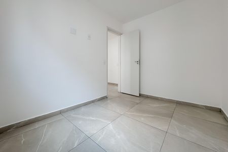 Apartamento para alugar com 37m², 2 quartos e 1 vagaQuarto 2