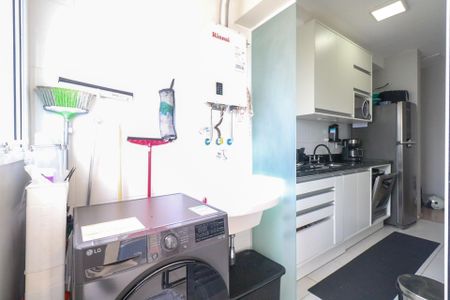 Apartamento à venda com 70m², 2 quartos e 1 vagaÁrea de Serviço