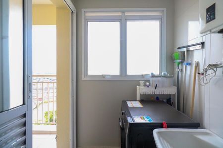 Apartamento à venda com 70m², 2 quartos e 1 vagaÁrea de Serviço