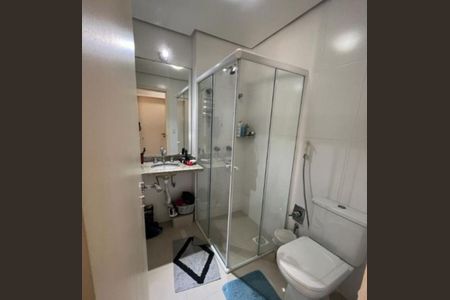 Banheiro de apartamento para alugar com 2 quartos, 74m² em João Paulo, Florianópolis