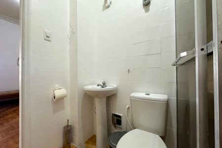 Banheiro de apartamento à venda com 1 quarto, 35m² em Glória, Rio de Janeiro