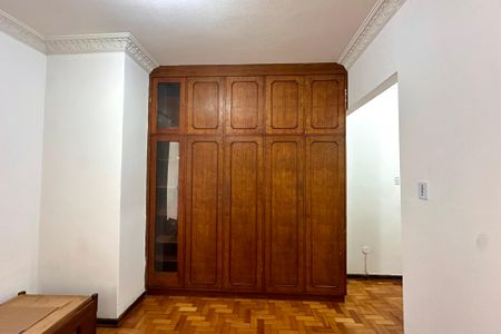 Apartamento à venda com 35m², 1 quarto e sem vaga Apartamento à venda com 35m², 1 quarto e sem vagaSala/Quarto
