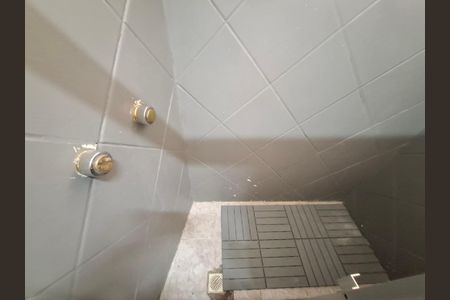 Apartamento à venda com 129m², 4 quartos e sem vagaBanheiro 2