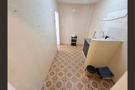 Apartamento à venda com 129m², 4 quartos e sem vagaCozinha 