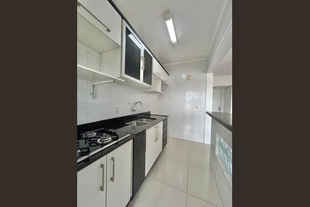 Apartamento para alugar com 60m², 2 quartos e 2 vagasCozinha