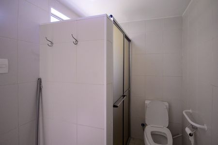 Casa à venda com 300m², 4 quartos e 1 vagaCasa 2 - Banheiro 