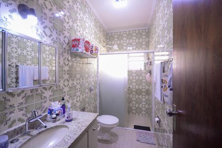 Casa à venda com 300m², 4 quartos e 1 vagaCasa 1 - Banheiro 