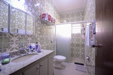 Casa à venda com 300m², 4 quartos e 1 vagaCasa 1 - Banheiro 