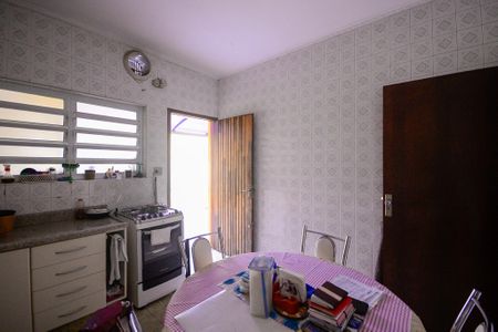 Casa à venda com 300m², 4 quartos e 1 vagaCasa 1 - Cozinha  